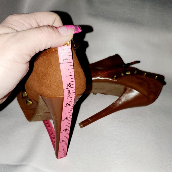 ❤Dollhouse suede booties - Picture 7 of 8